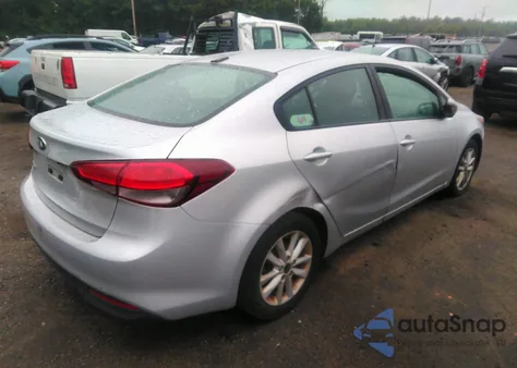2017 Kia Forte Lx из США, поврежденный, VIN 3KPFL4A75HE007906